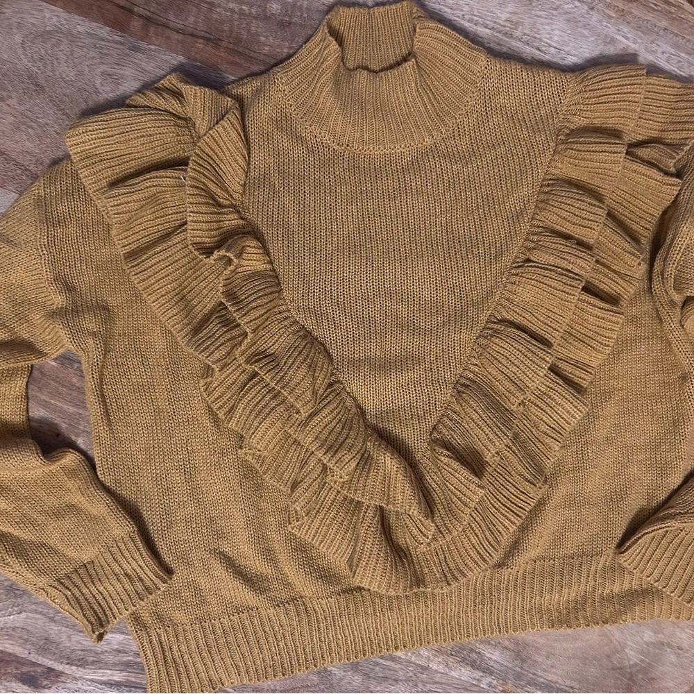 Forever 21 Ruffled Mustard Sweater size small